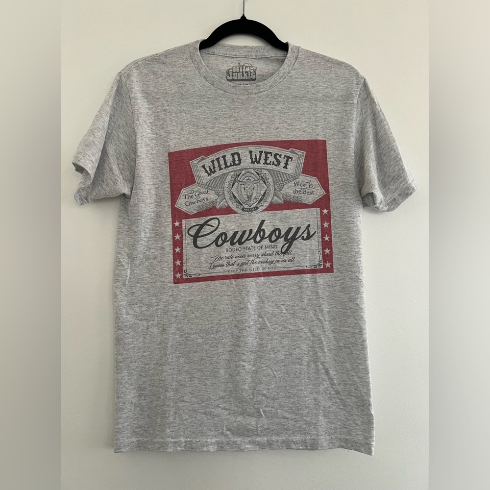 Wild West Cowboys Grey Size Small Western Wear Country Comfy T-Shirt